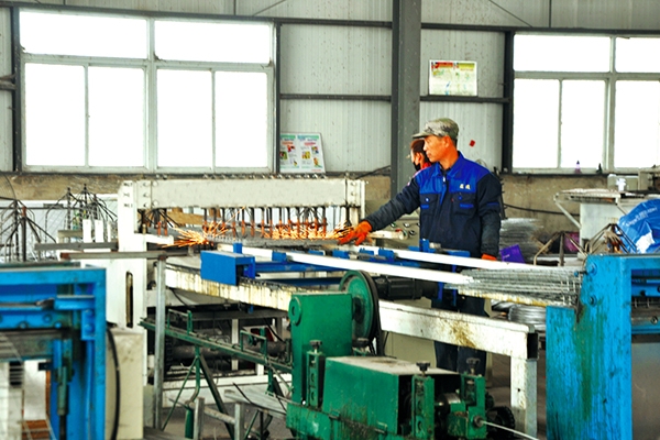 Sheet metal production line